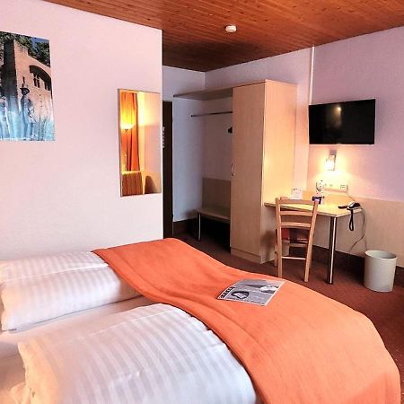 Hotel Restaurant Ruppert Walluf Dış mekan fotoğraf