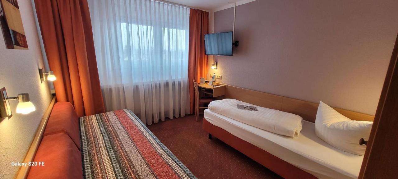 Hotel Restaurant Ruppert Walluf Dış mekan fotoğraf