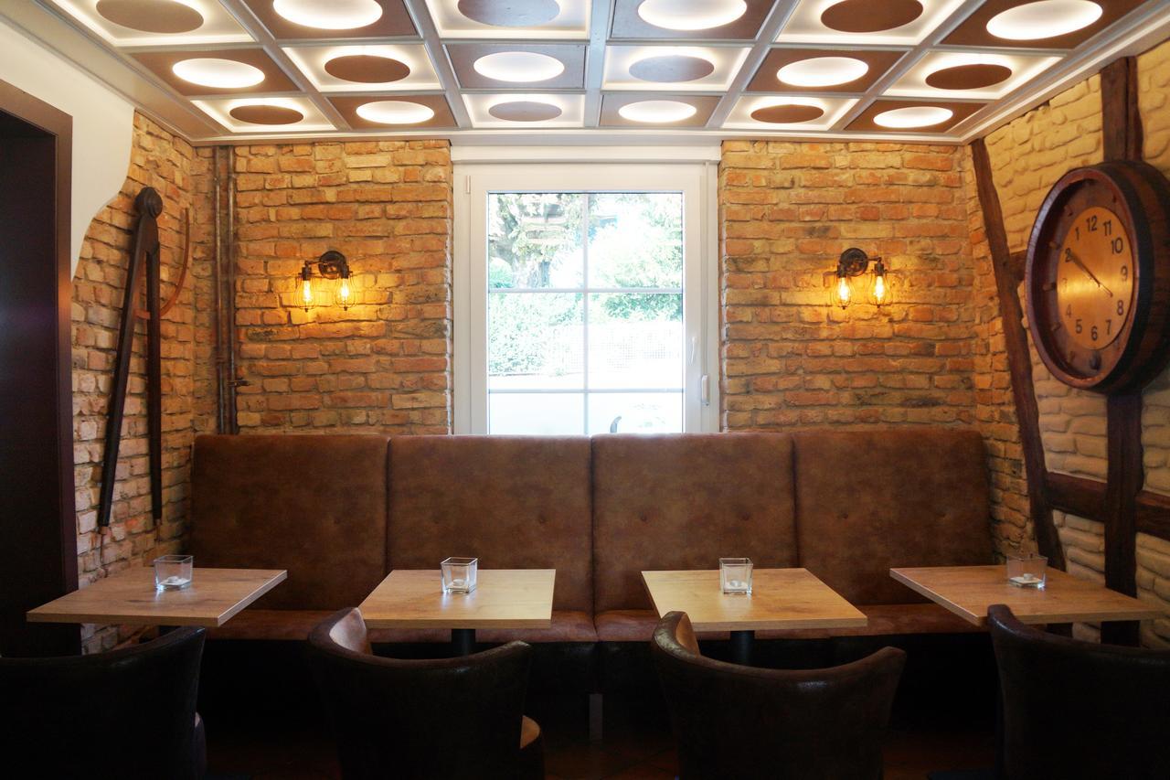 Hotel Restaurant Ruppert Walluf Dış mekan fotoğraf